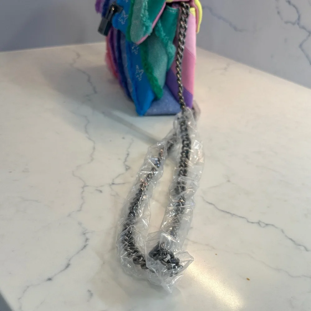 Colorful Designer Women's Bag - Picture 3 of 10